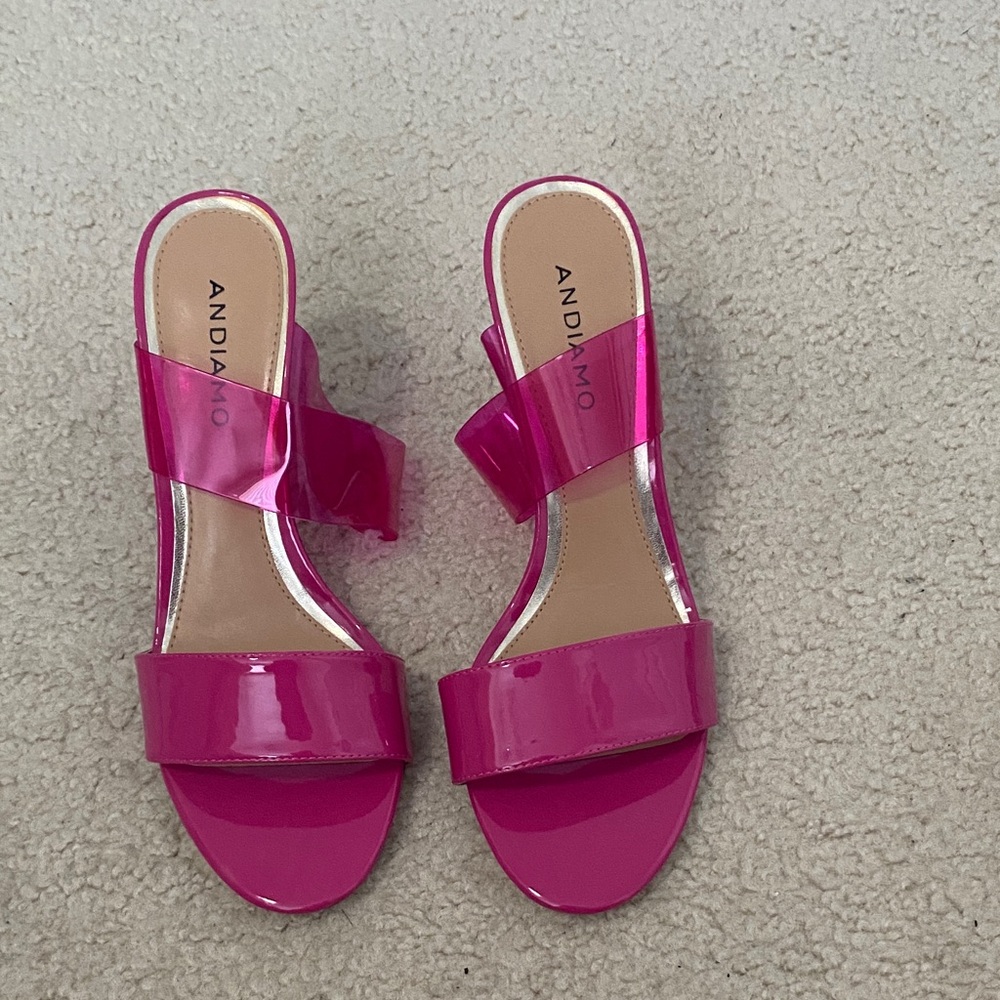 Women’s Hot Pink Slide Sandals